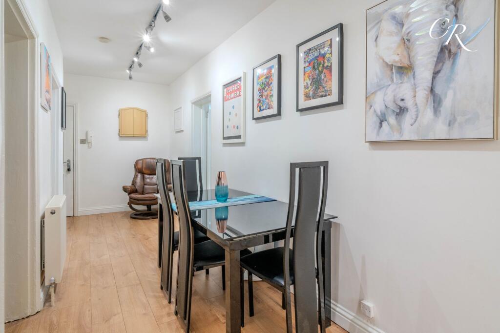 Large Hallway / Dining Area