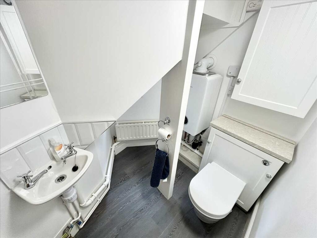 GROUND FLOOR WC