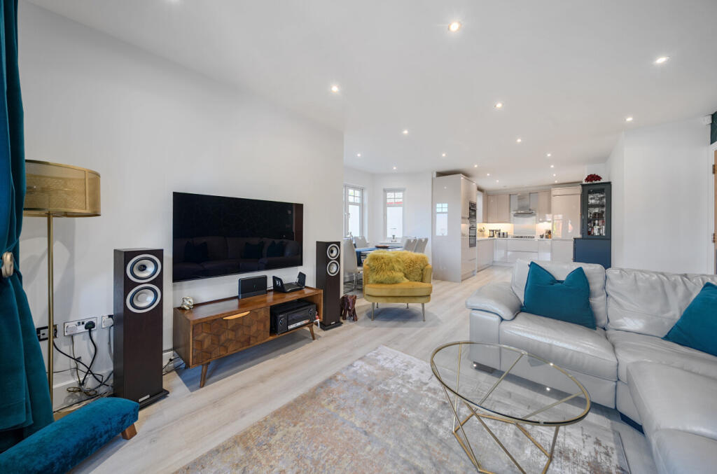 1361627-11-68e3ca...