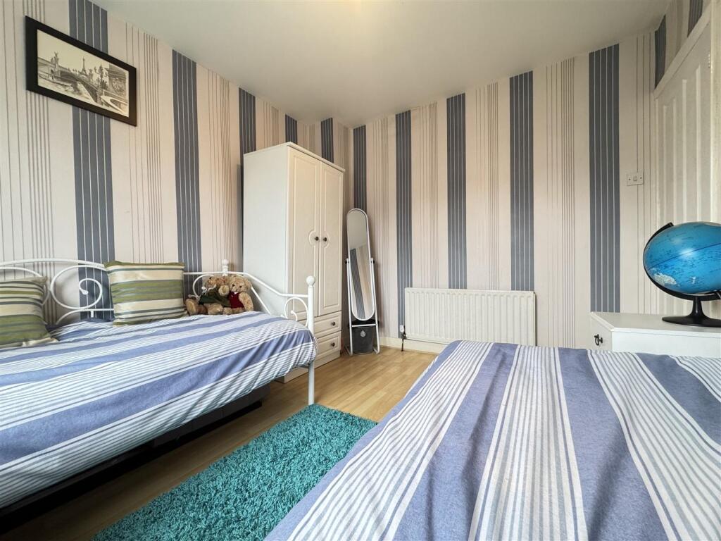 IMG_9913 (Large).JPG