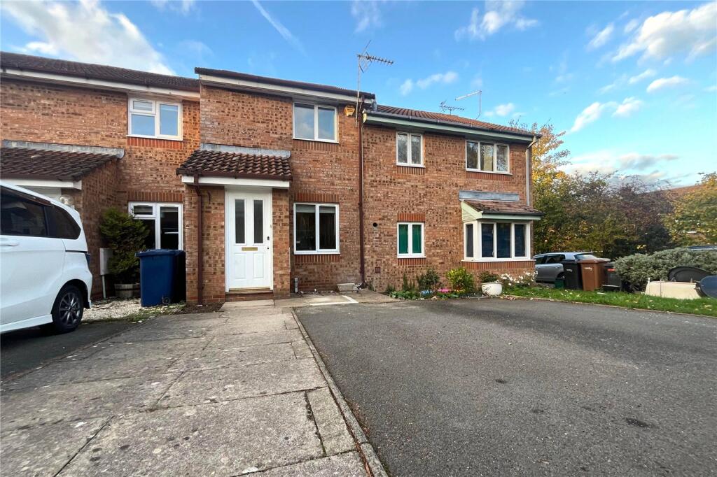 Bardsley Drive, Farnham, Surrey, GU9