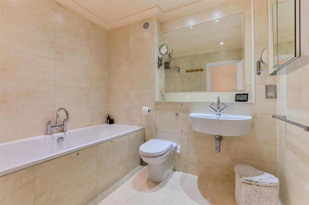 KILLASSER COURT, 10  (10).jpg