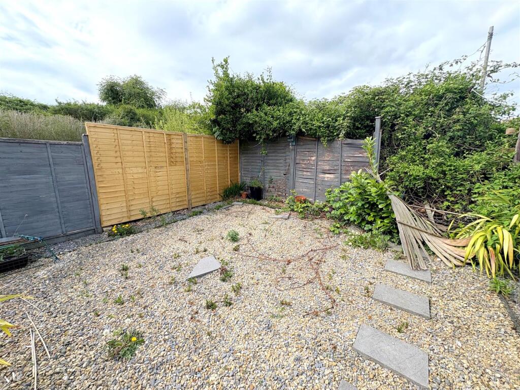 Rear Garden c.jpg