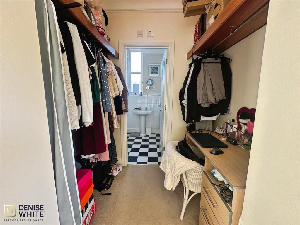 Dressing Area
