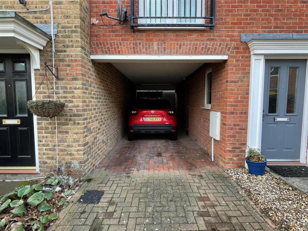 Car Port