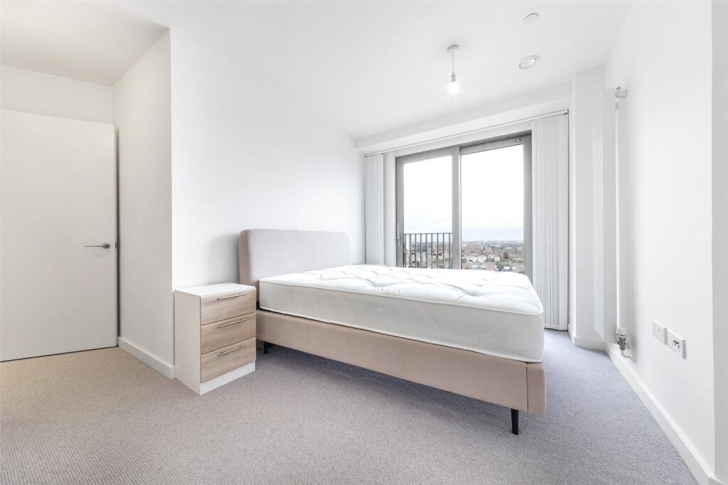 bedroom 3.2
