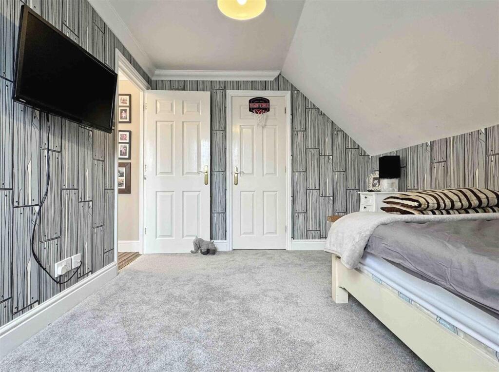 Bedroom 3.jpg