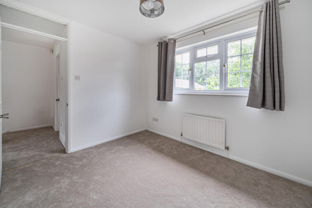 1340474-10-689c7c...