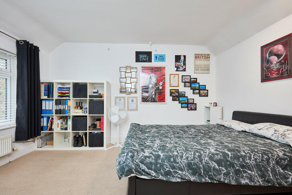 Edward Knight 202...