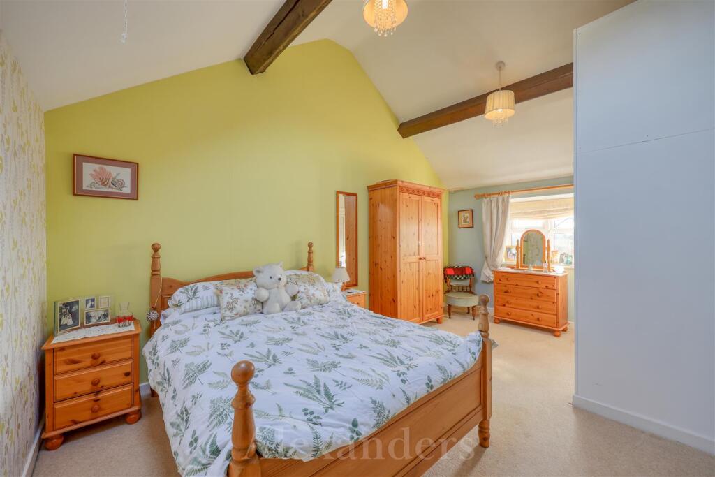 Rainbow Cottage-23.jpg