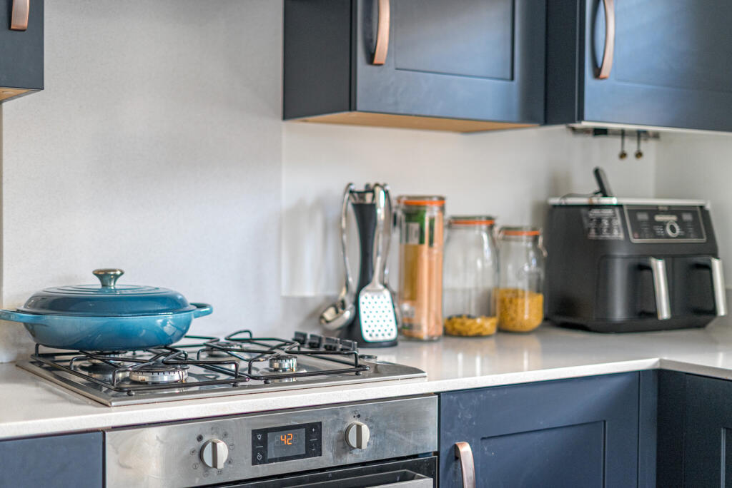 1384525-22-6925de...