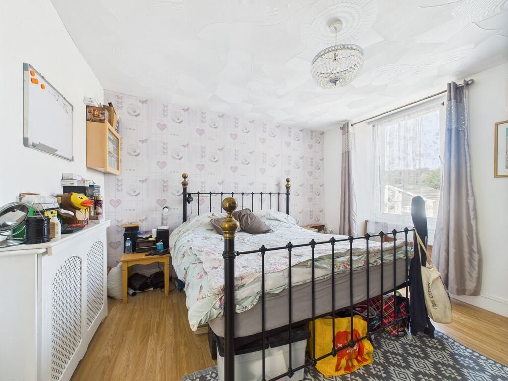 CAM02089G0-PR0524...