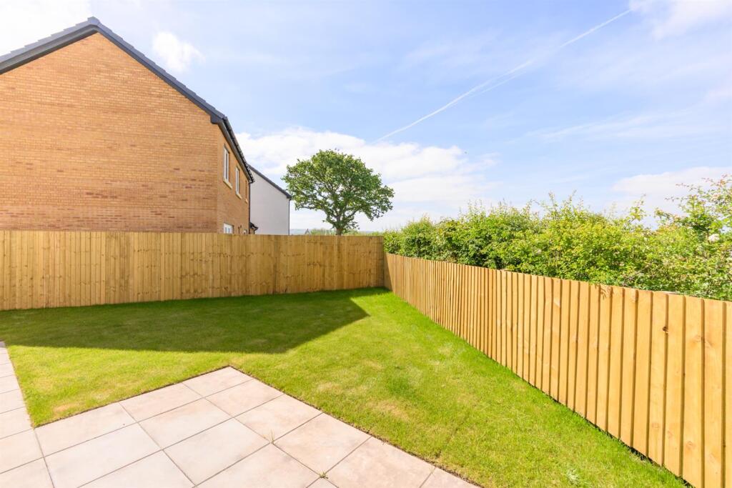 WELCOME TO STRAWBERRY MEADOWS