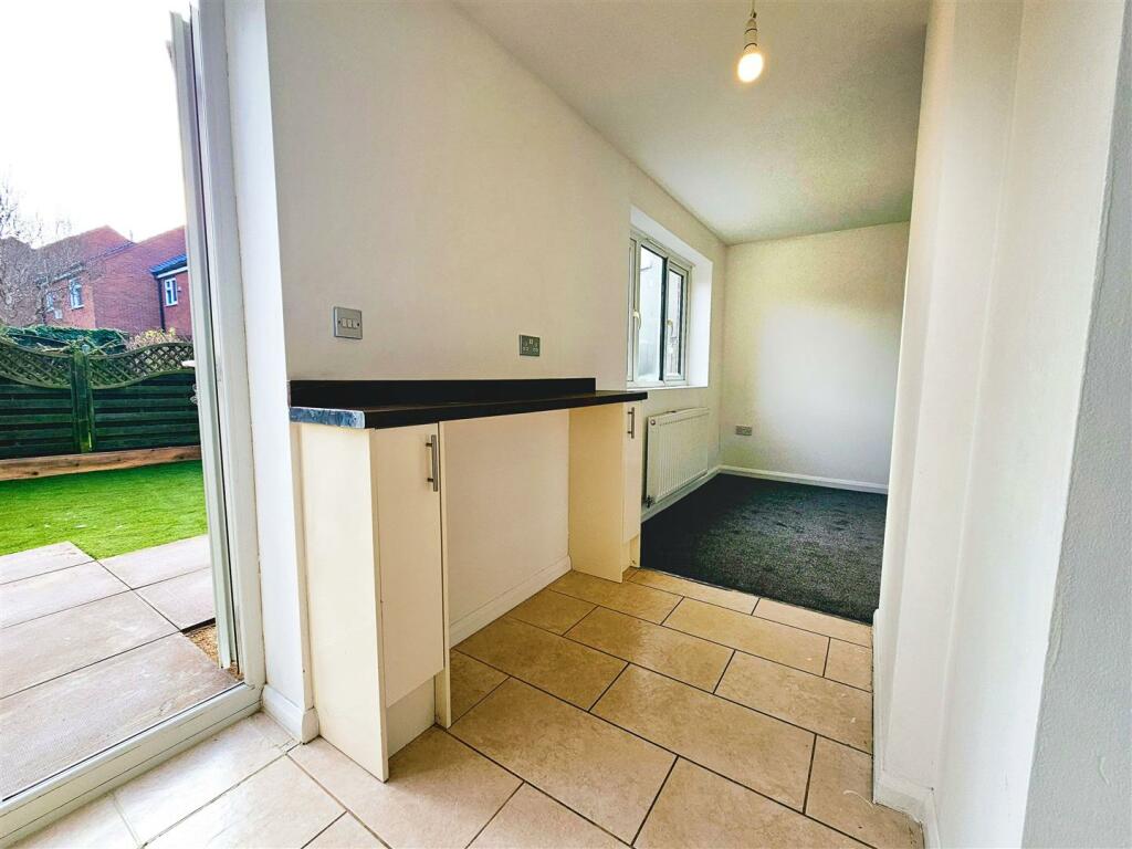 Chapel Street, Church Gresley (22).jpg