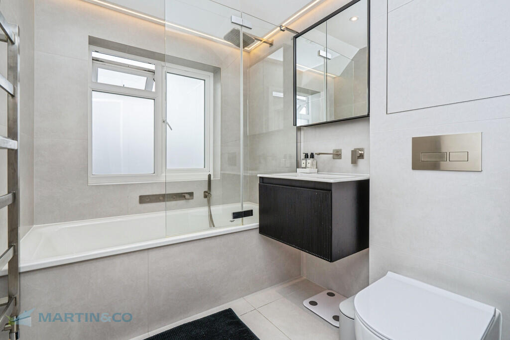 gu229hs-fa-dsc018...