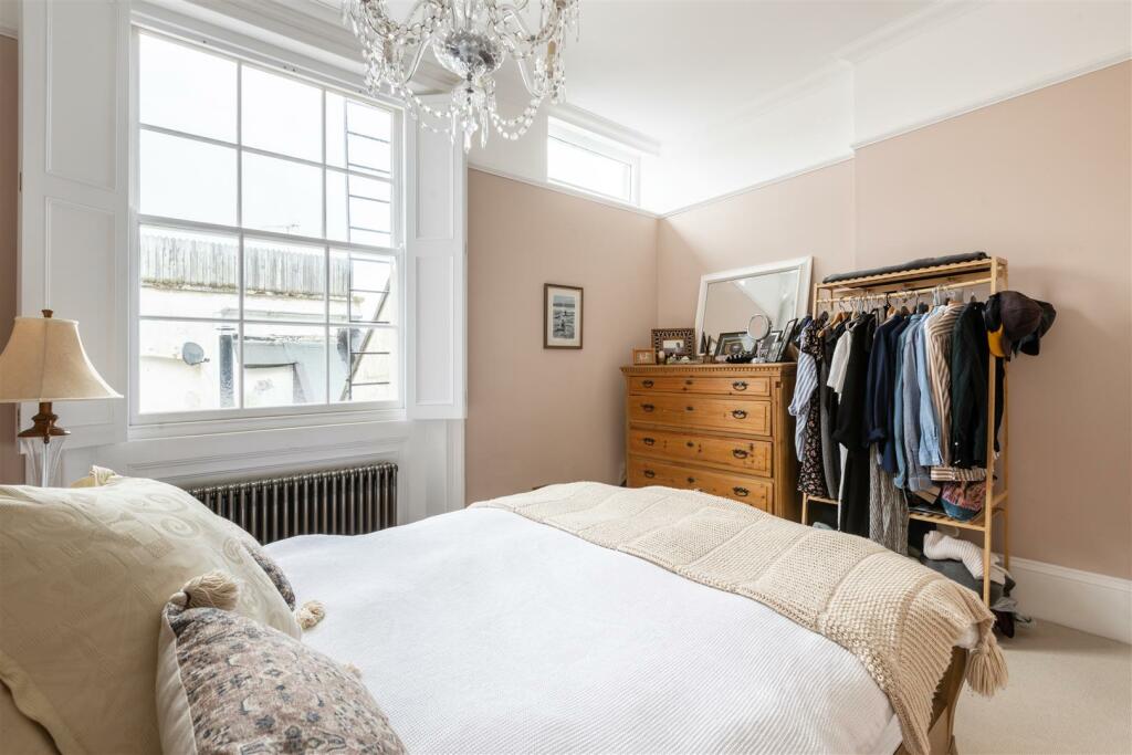 Flat 5, 27 Sussex Square-3.jpg