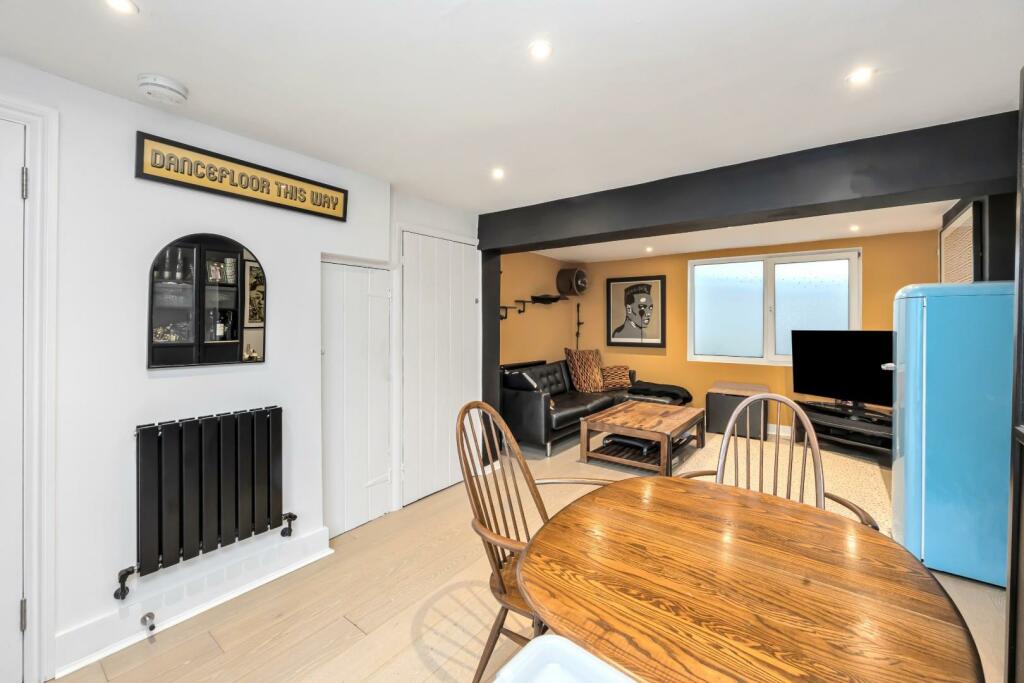 Jersey Street, 56-003.jpg