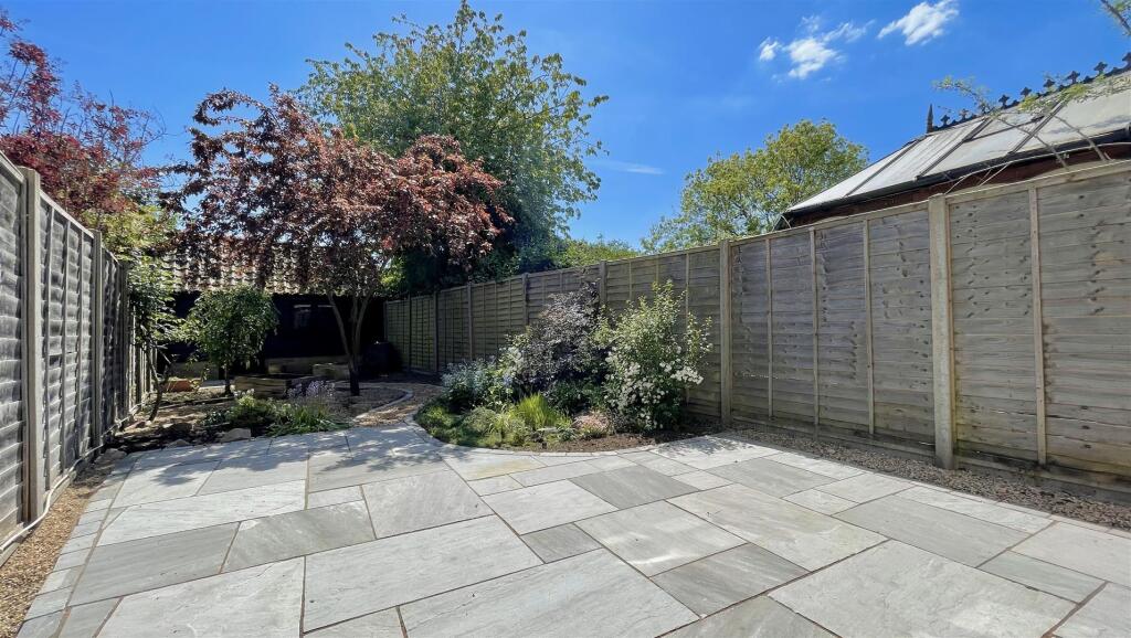 Garden.jpg