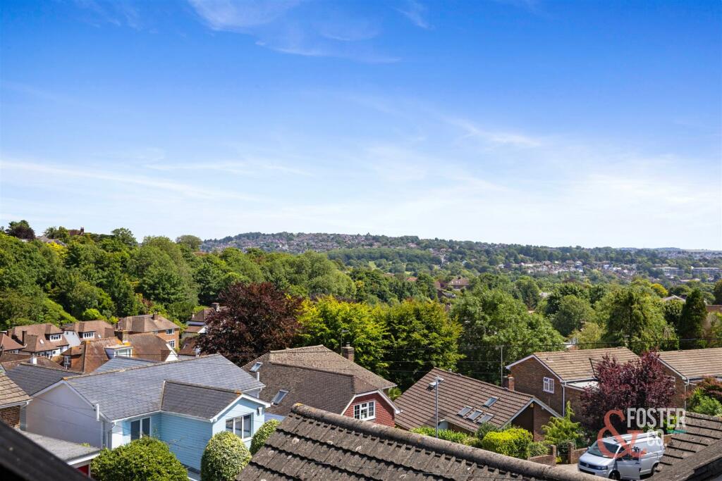 Hillside Way, 14-017.jpg