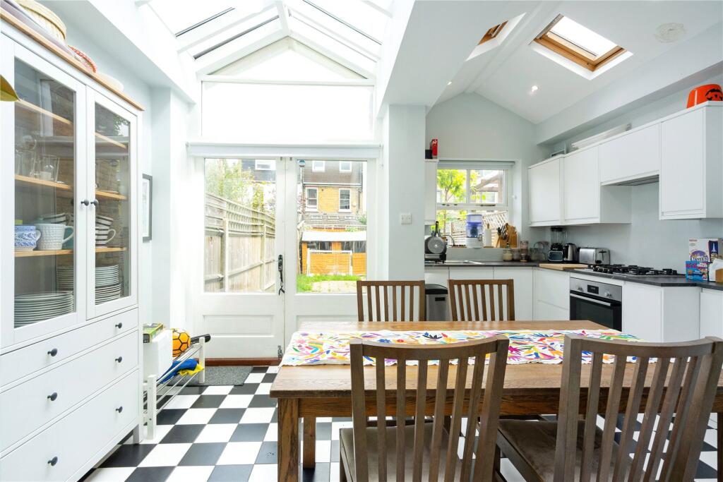 75803_Speldhurst Roa