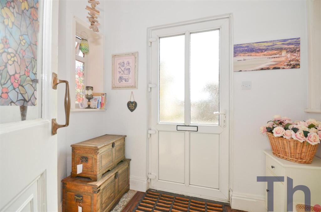 Entrance Porch.JPG