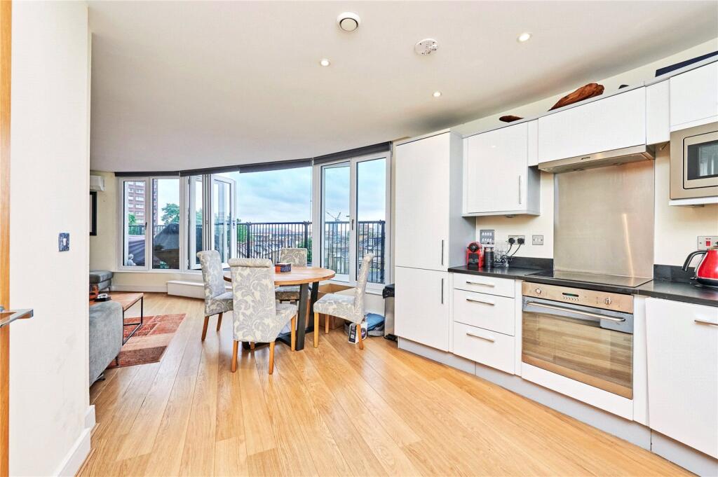 Kitchen/Dinning