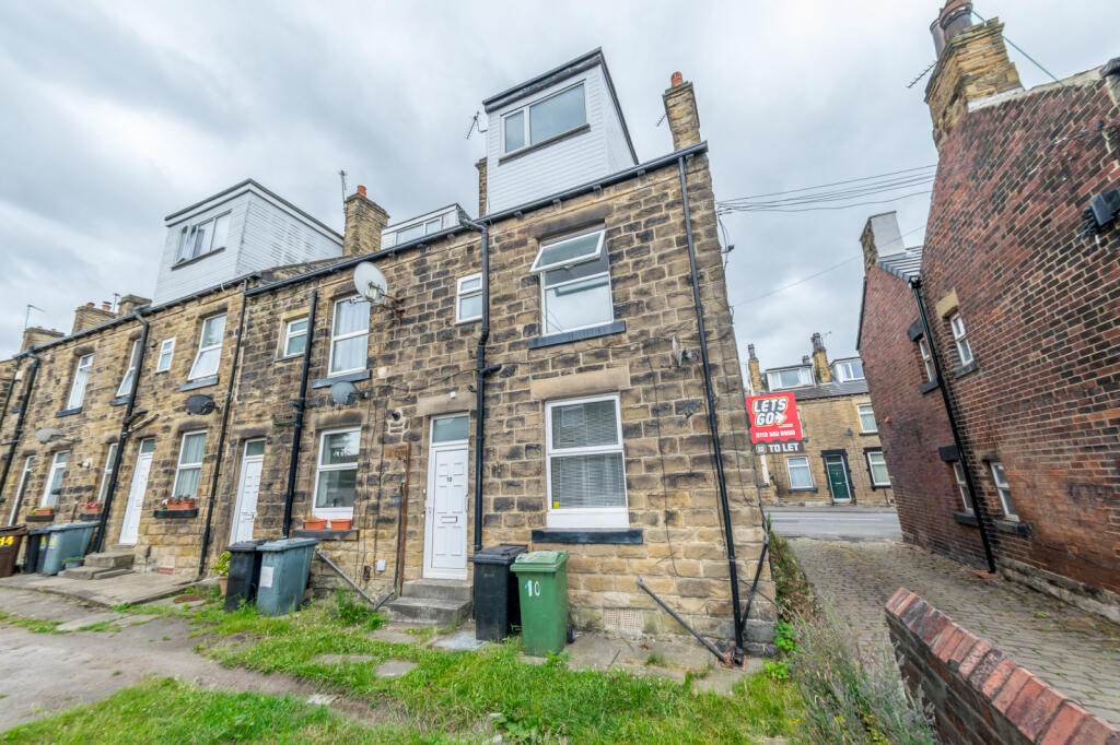 CLOUGH STREET MORLEY LEEDS LS27 8QZ