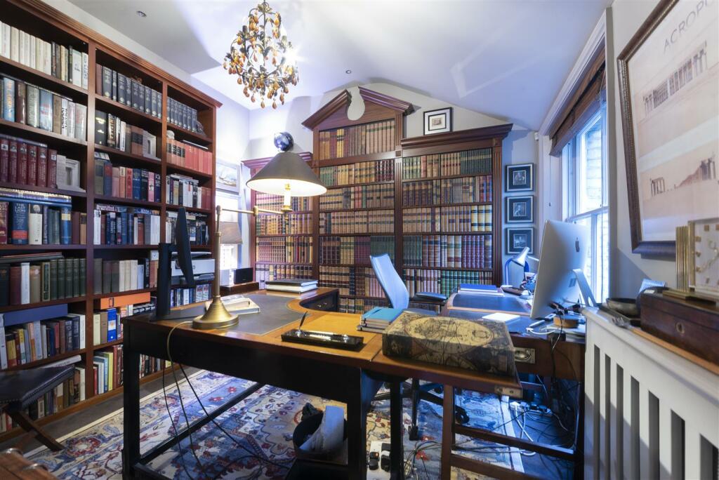 PALACE GATE, 3, FLAT 3-75.jpg