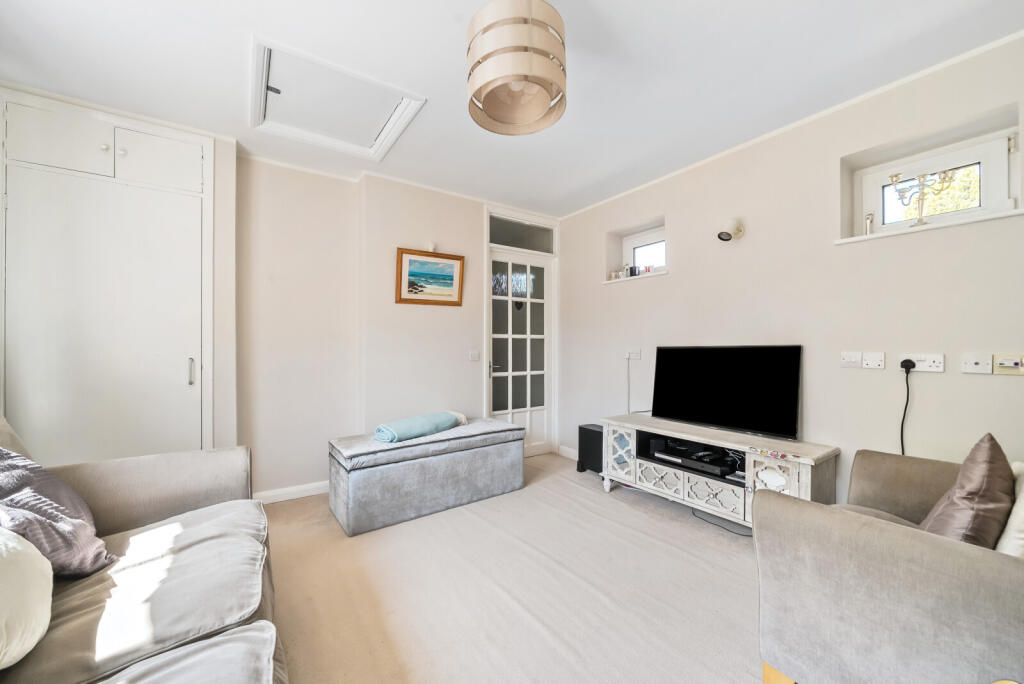 1339682-19-689b43...