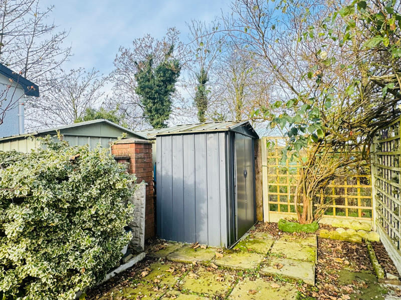 Shed