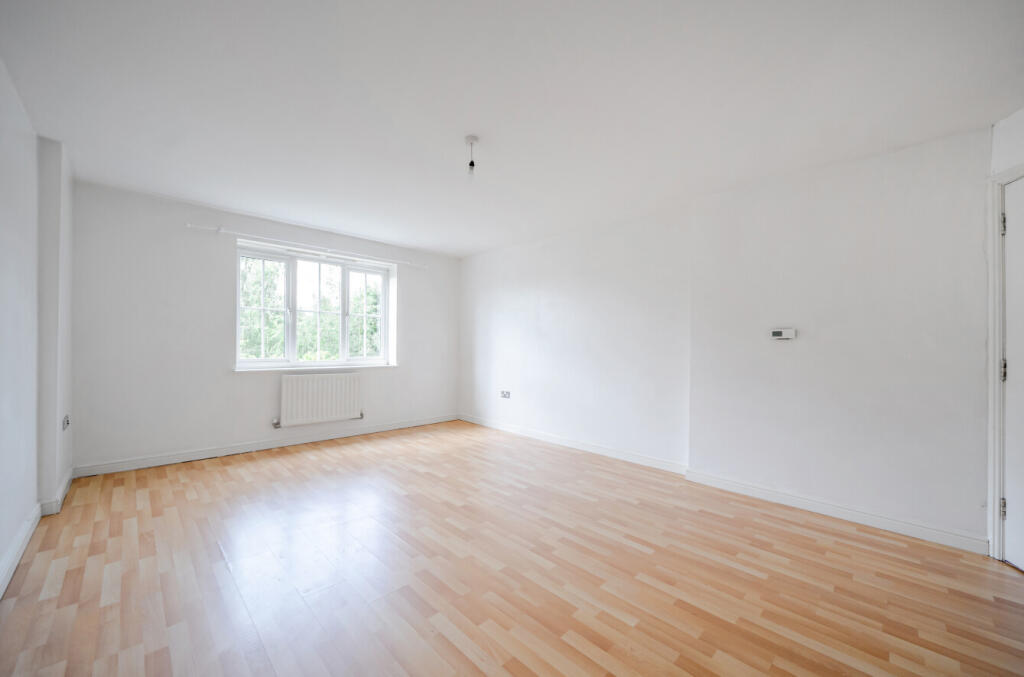 1333564-12-6891d8...