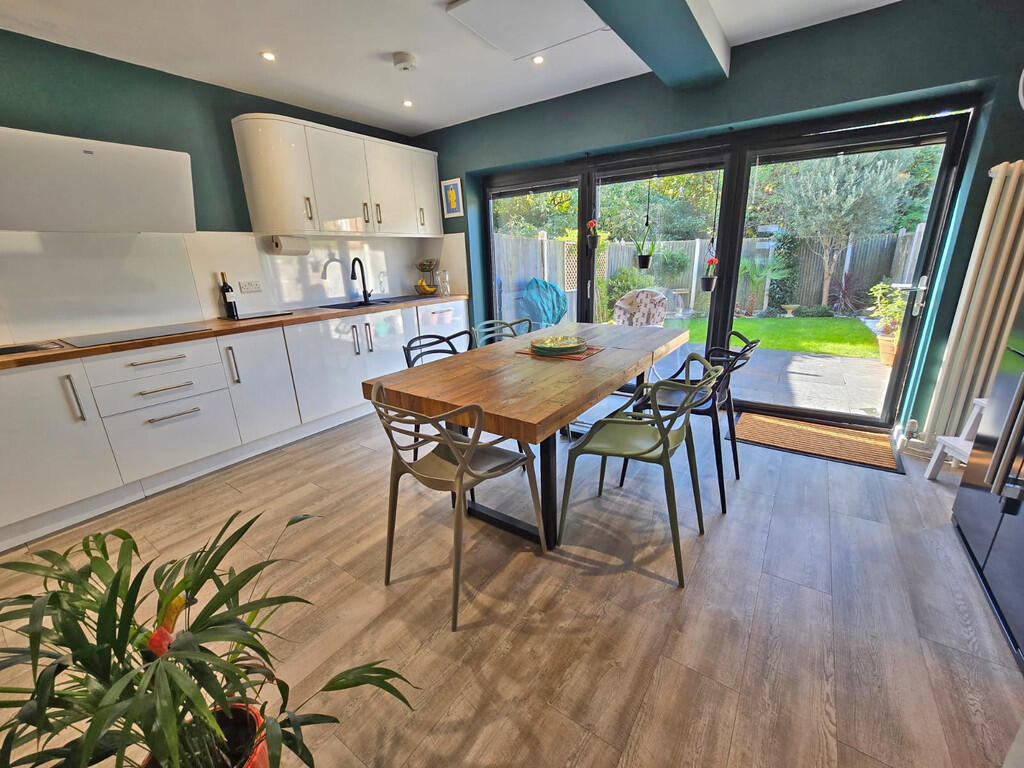 Kitchen - Diner (...