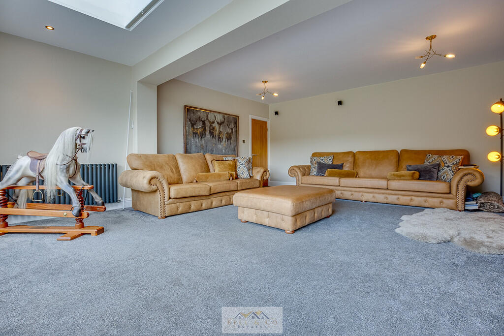 Lounge 1.6