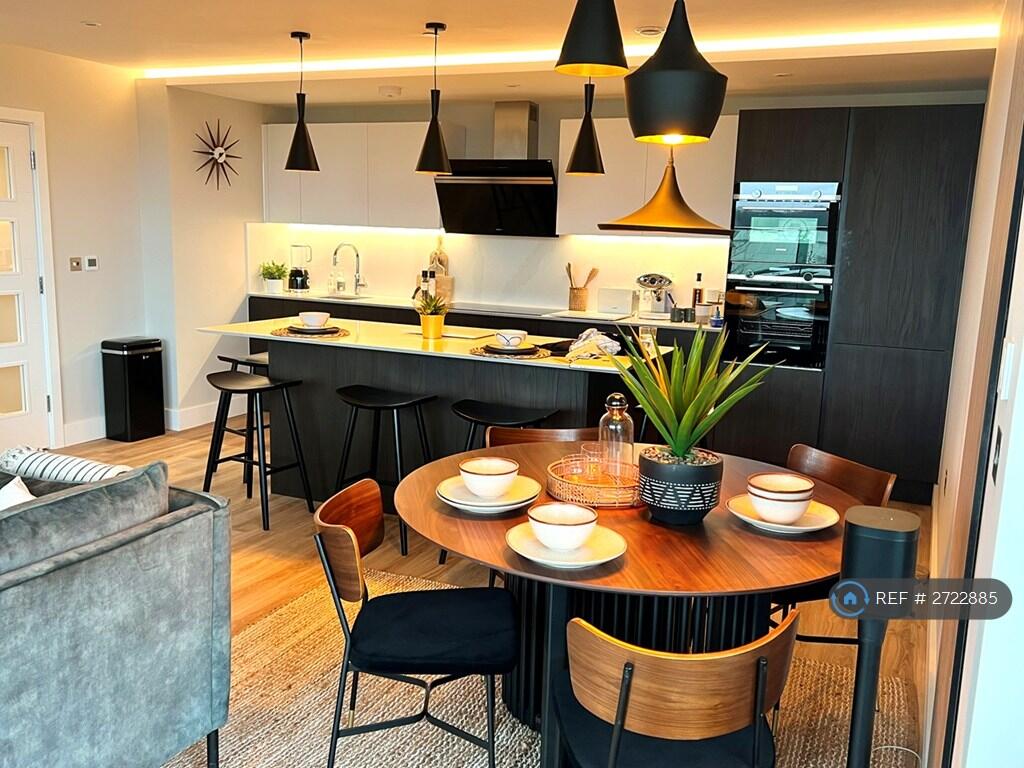 Kitchen Dinning 