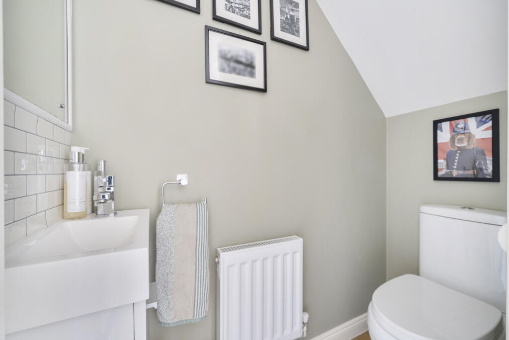 1290873-30-682499...