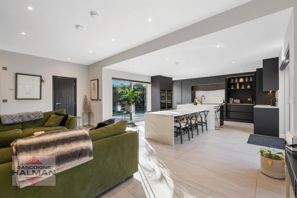 Living-Dining Kitche