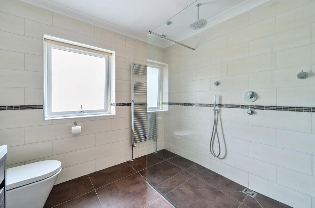 1327992-18-688227...