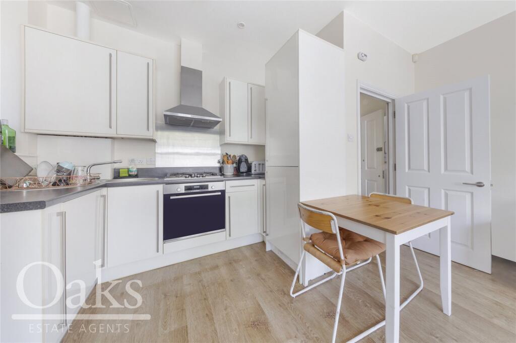 Kitchen / Dining