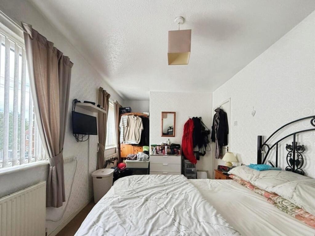 a131c212--4E29-92DA-3B385F7D962B-19589-000007B6D37