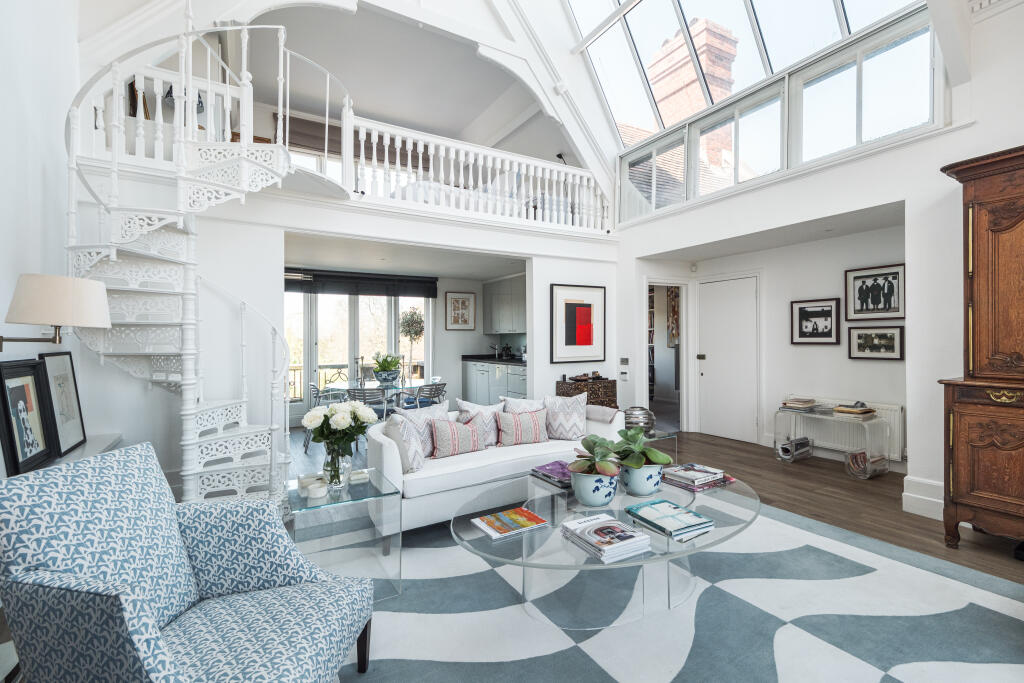 00-clapham-common-south-side-o (12).jpg