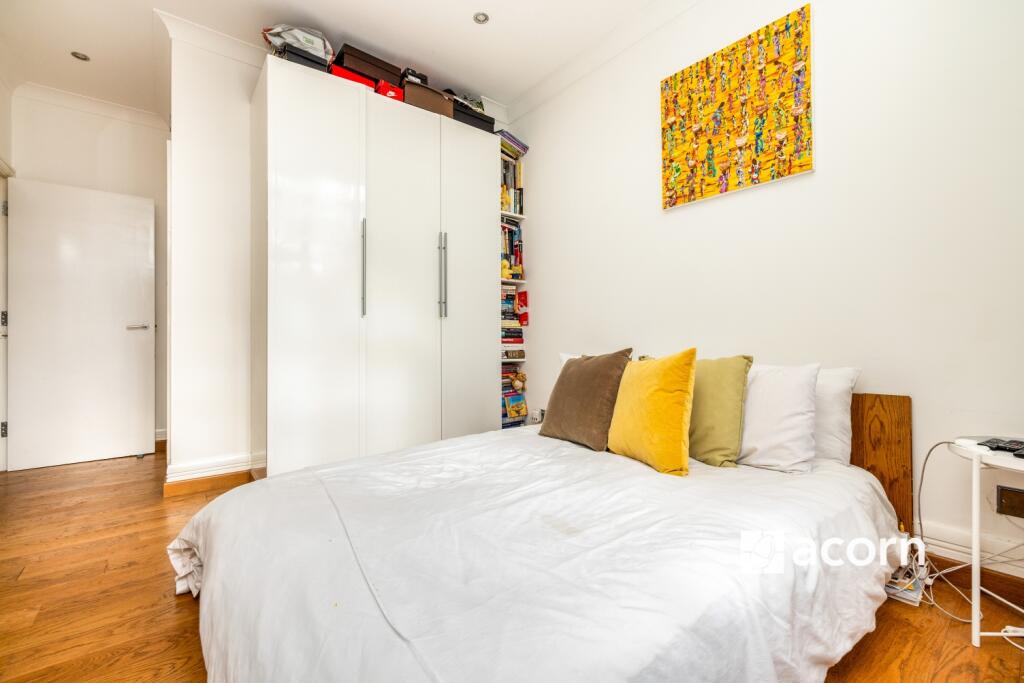 Bedroom 1 (2)