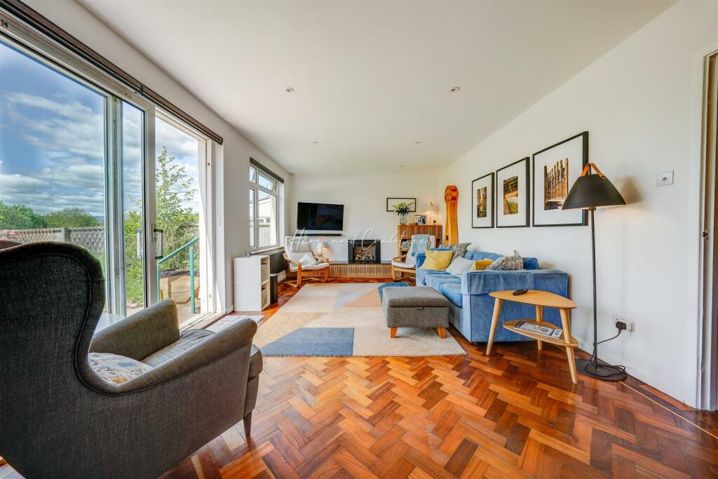 Blackoak Road, HernCrabtree (32).jpg