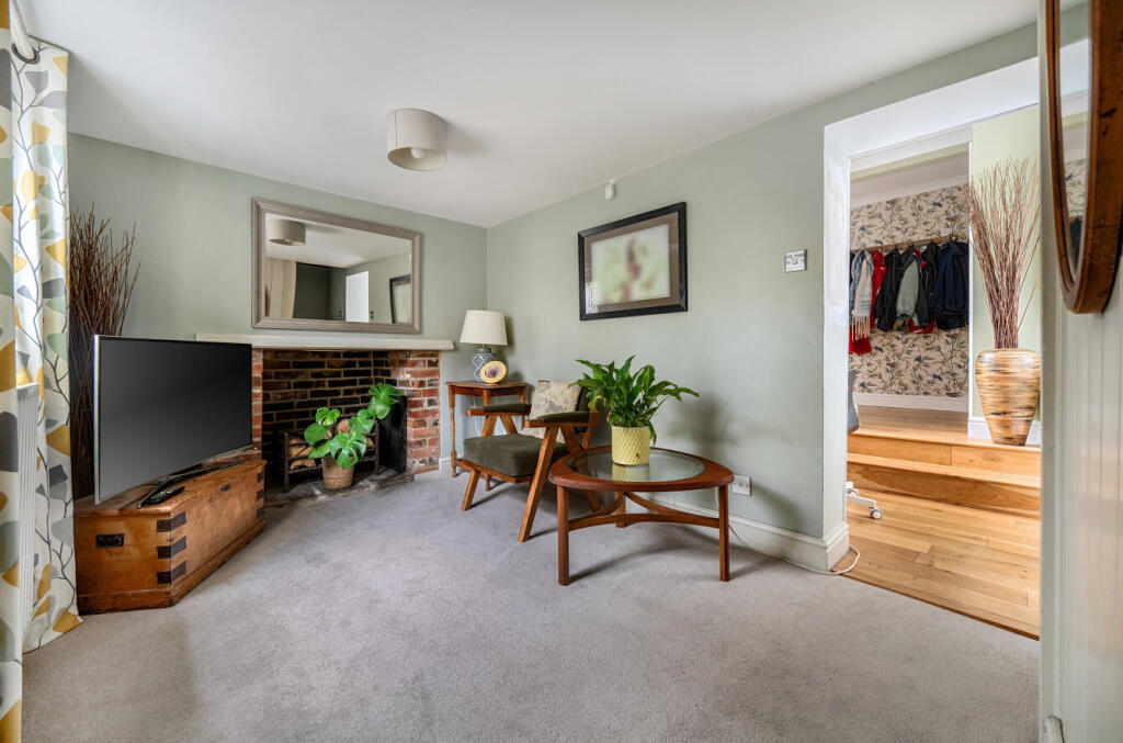 1385596-32-692886...