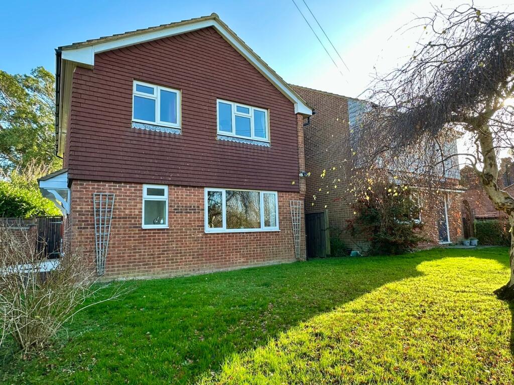 St Johns Road, Bexhill-on-Sea, TN40