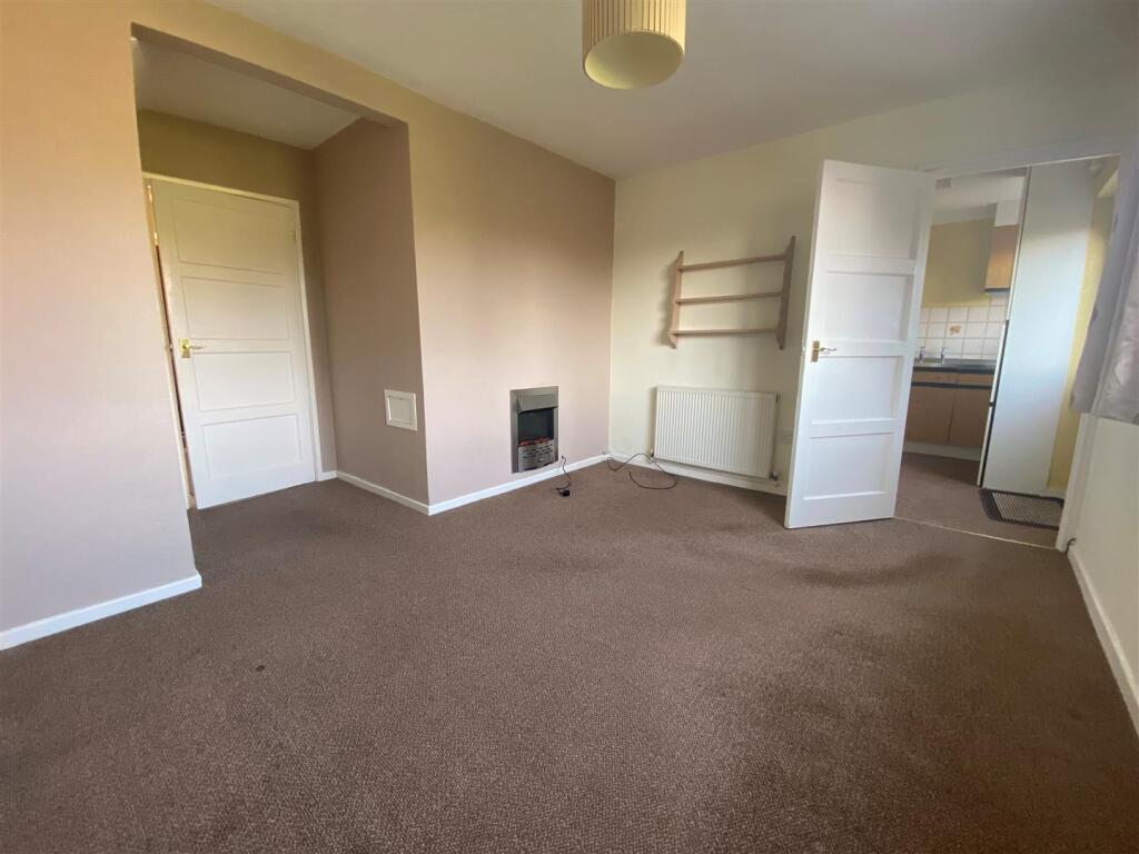 Dining Room 1.jpg