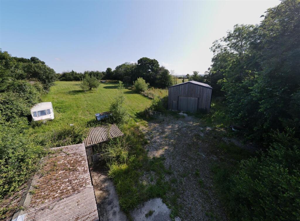 dji_fly_20250611_091144_390_1749629541859_pano.jpe
