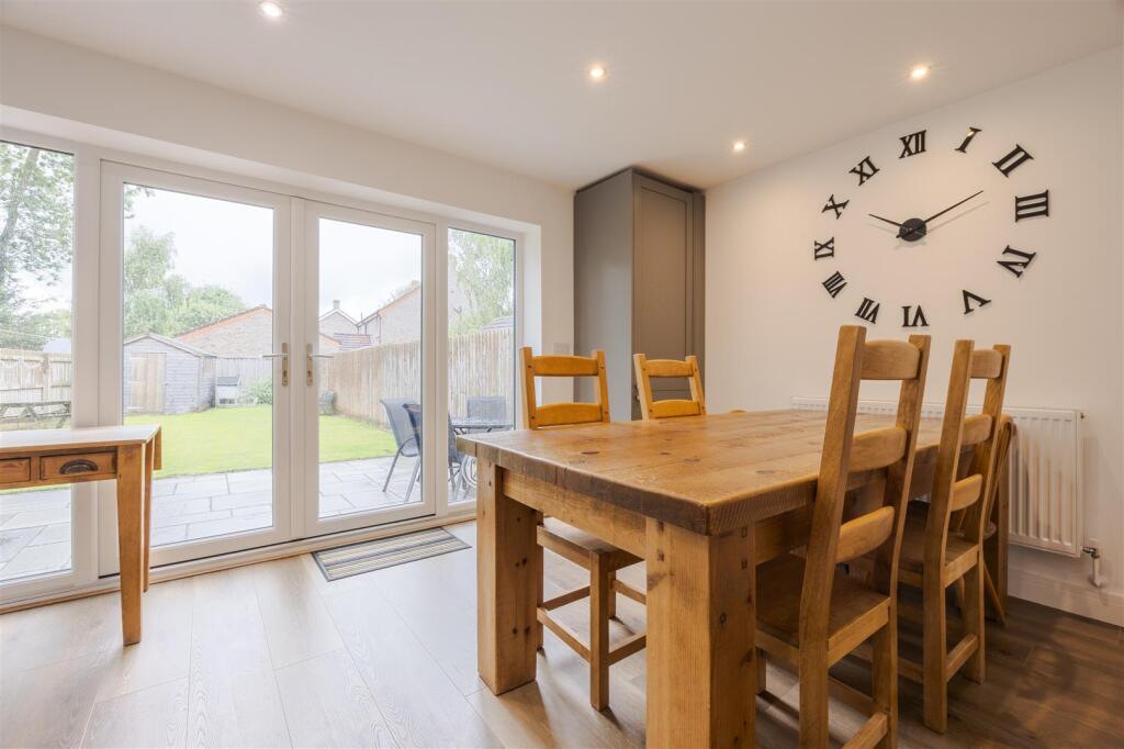 Kitchen Diner