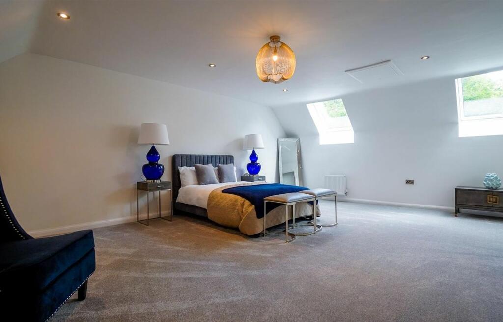 Top floor master suite