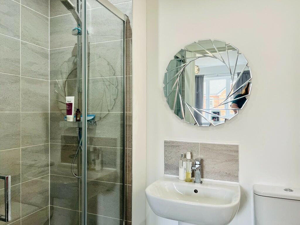 Ensuite Shower