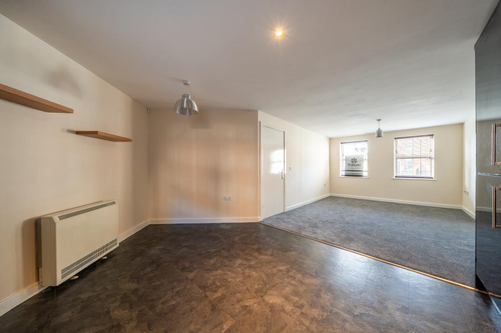Open Plan Kitchen/Living Area